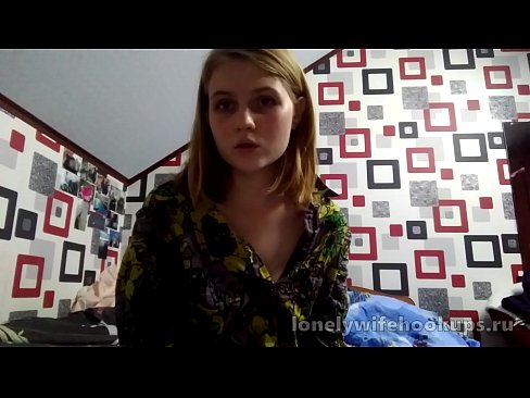 ❤️ Nwa akwụkwọ na-acha odo odo si Rọshịa na-enwe mmasị na nnukwu dicks. ❌  na porn% ig.bestsexporno.ru%  ❌❤