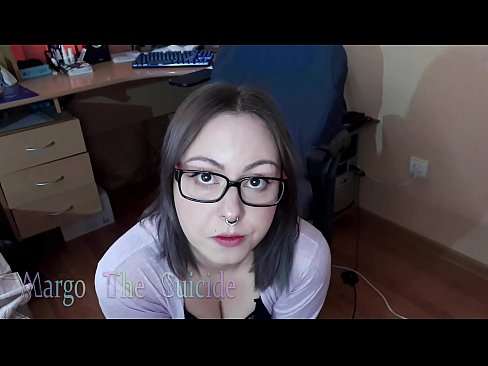 ❤️ Nwatakịrị nwanyị sexy nwere ugegbe na-eme Dildo nke ukwuu na igwefoto ❌  na porn% ig.bestsexporno.ru%  ❌❤
